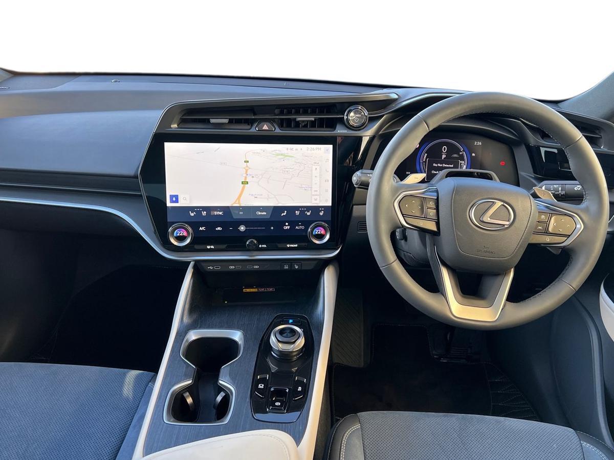 Used Lexus RZ 2025 for sale - 77013577: Photo 8