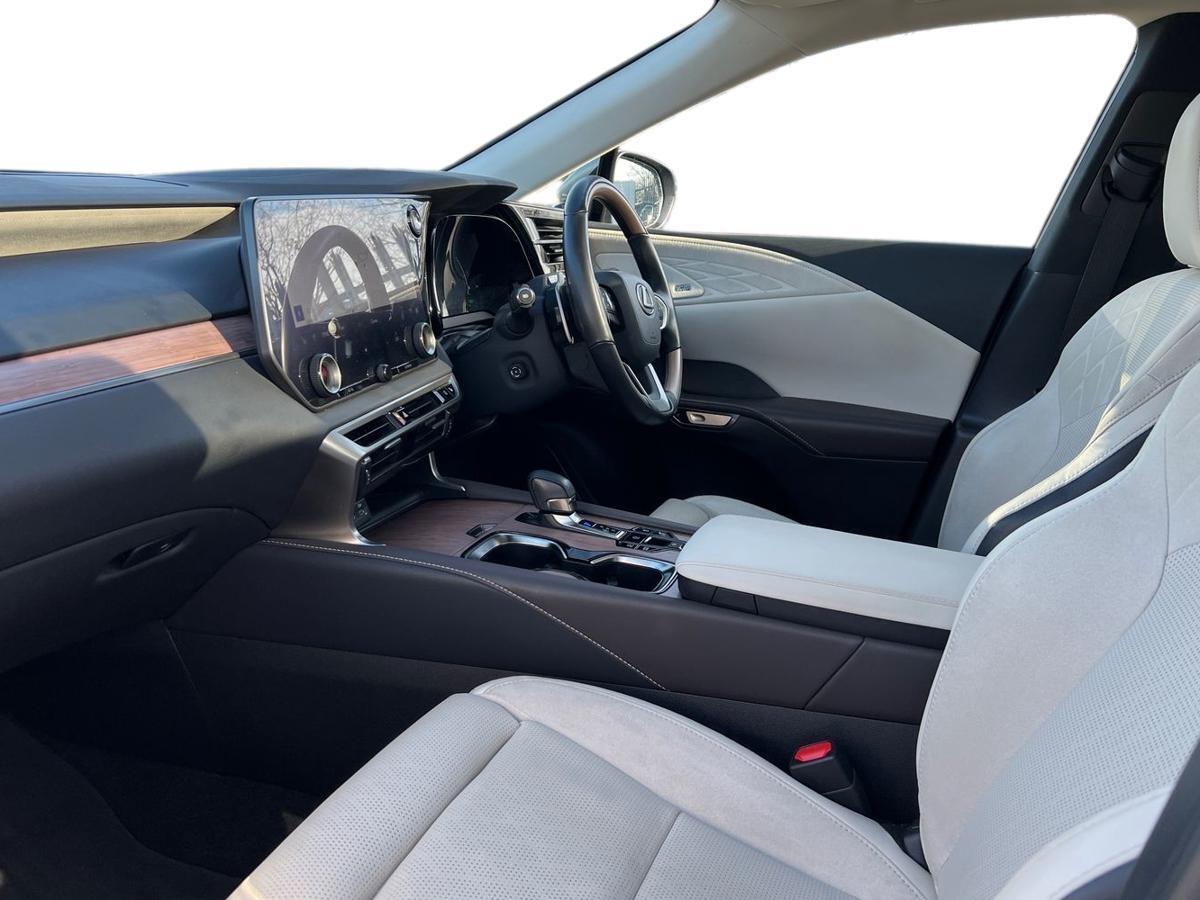 Used Lexus RX 2023 for sale - 77725352: Photo 7