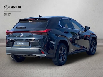 Used Lexus UX 2021 for sale - 79094607: Photo