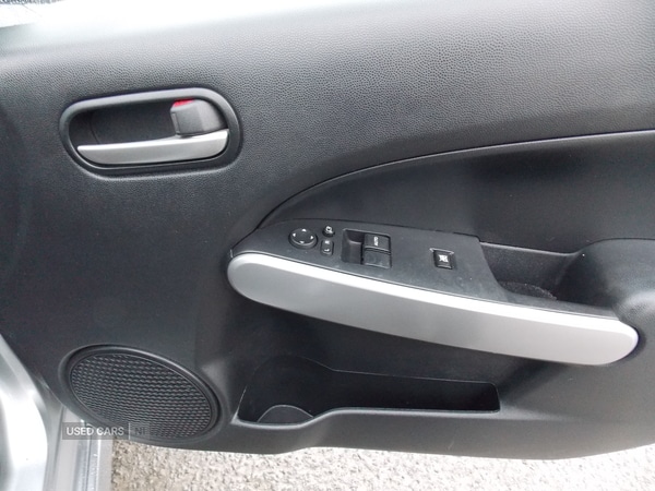 Used Mazda Mazda2 2014 for sale - 76802969: Photo 17