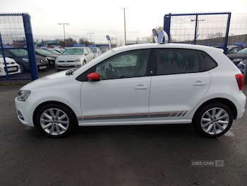 Used Volkswagen Polo 2017 for sale - 76608625: Photo
