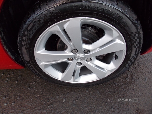 Used Peugeot 308 2015 for sale - 76399812: Photo 12