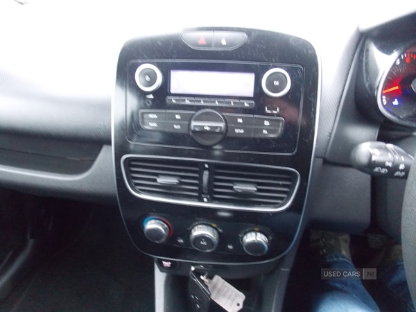 Used Renault Clio 2017 for sale - 77332297: Photo 19