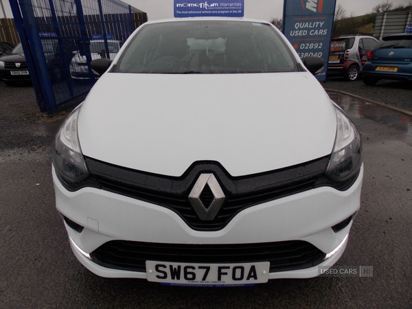 Used Renault Clio 2017 for sale - 77332297: Photo 2