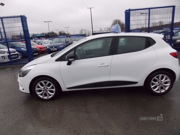 Used Renault Clio 2017 for sale - 77332297: Photo 4