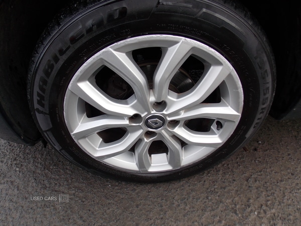 Used Renault Clio 2017 for sale - 76998374: Photo 11