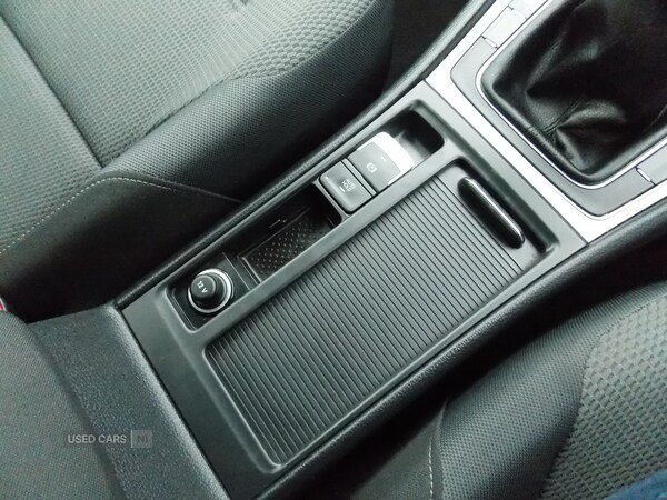 Used Volkswagen Golf 2014 for sale - 76574178: Photo 21