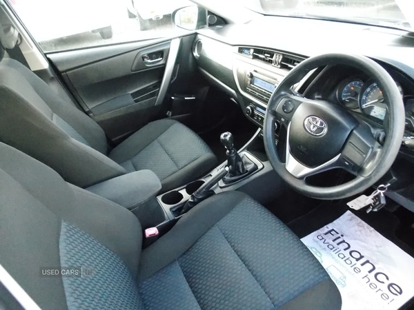 Used Toyota Auris 2013 for sale - 77345863: Photo 15