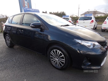 2013 - 1.4 D-4D Active 5dr