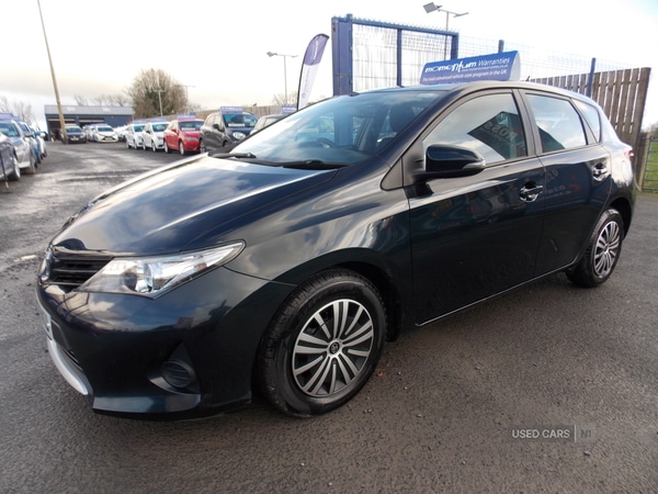 Used Toyota Auris 2013 for sale - 77345863: Photo 3