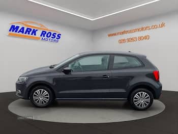 Used Volkswagen Polo 2015 for sale - 79485247: Photo
