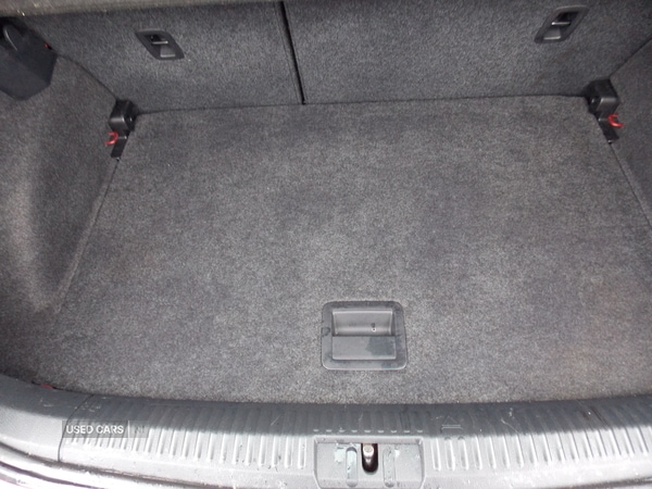 Used Volkswagen Polo 2015 for sale - 76201742: Photo 13