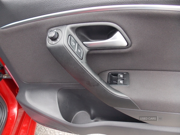 Used Volkswagen Polo 2015 for sale - 76201742: Photo 16