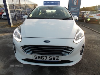 Used Ford Fiesta 2018 for sale - 76702752: Photo