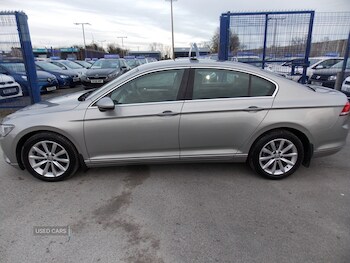 Used Volkswagen Passat 2015 for sale - 77587628: Photo