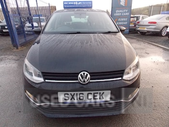 Used Volkswagen Polo 2016 for sale - 79083825: Photo