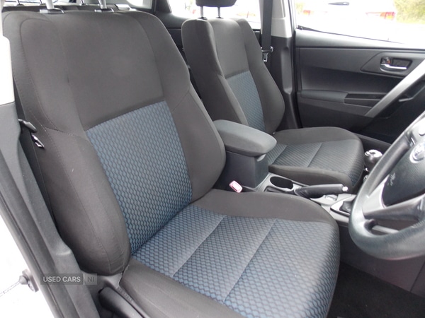 Used Toyota Auris 2013 for sale - 76153587: Photo 17