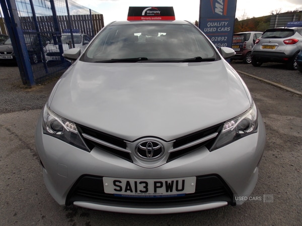 Used Toyota Auris 2013 for sale - 76153587: Photo 2