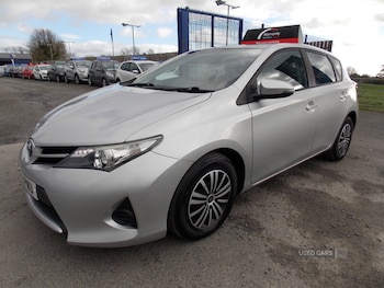 Used Toyota Auris 2013 for sale - 76153587: Photo