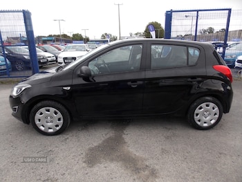Used Hyundai i20 2012 for sale - 76002861: Photo