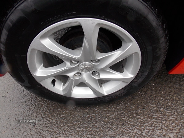 Used Peugeot 208 2015 for sale - 77292434: Photo 9