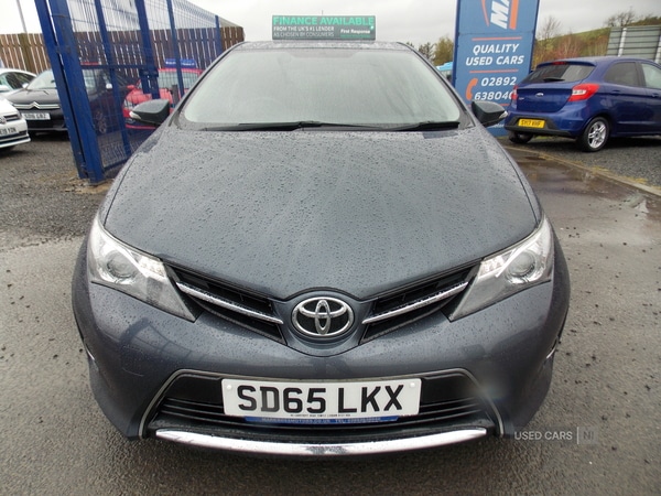 Used Toyota Auris 2015 for sale - 76500421: Photo 2