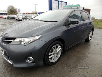 Used Toyota Auris 2015 for sale - 76500421: Photo