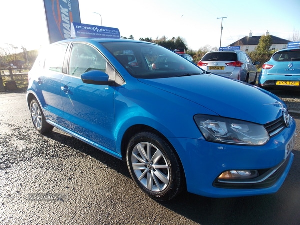 Used Volkswagen Polo 2015 for sale - 76634518: Photo 1