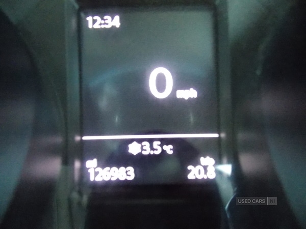 Used Volkswagen Polo 2015 for sale - 76634518: Photo 24