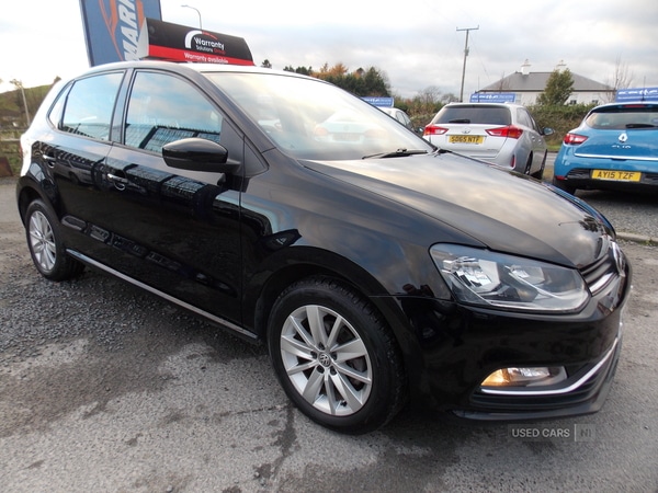 Used Volkswagen Polo 2015 for sale - 76522893: Photo 1
