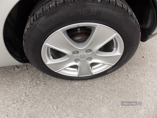 Used Renault Clio 2014 for sale - 75352091: Photo 12