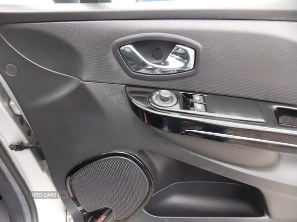 Used Renault Clio 2014 for sale - 75352091: Photo 17