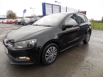 Used Volkswagen Polo 2016 for sale - 76474179: Photo