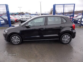 Used Volkswagen Polo 2016 for sale - 76474179: Photo