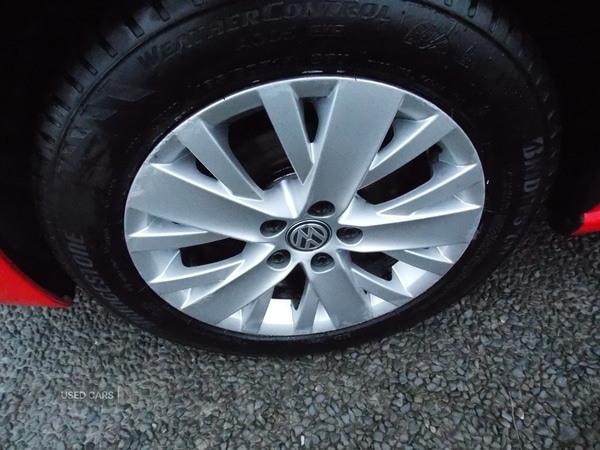 Used Volkswagen Polo 2015 for sale - 76486272: Photo 11