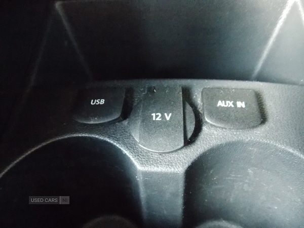 Used Volkswagen Polo 2015 for sale - 76338075: Photo 21