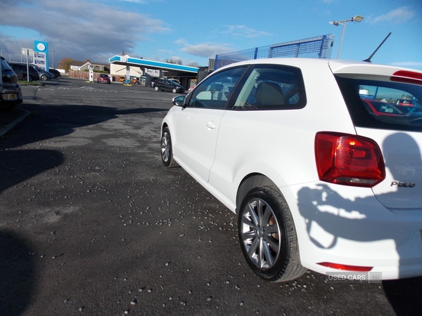 Used Volkswagen Polo 2015 for sale - 76338075: Photo 5