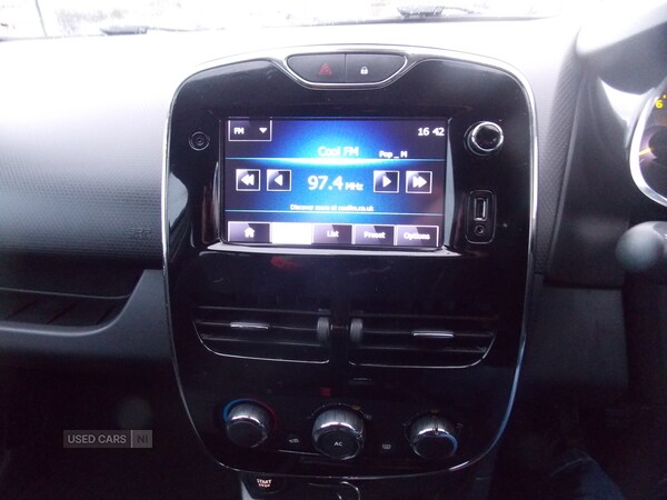 Used Renault Clio 2014 for sale - 76458285: Photo 20