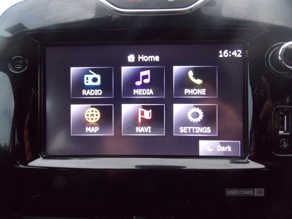 Used Renault Clio 2014 for sale - 76458285: Photo 21