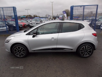 Used Renault Clio 2014 for sale - 76458285: Photo