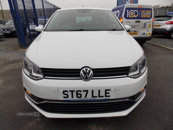 Used Volkswagen Polo 2017 for sale - 76216140: Photo 2