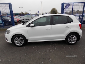 Used Volkswagen Polo 2017 for sale - 76216140: Photo