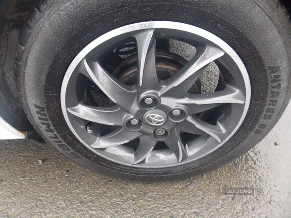 Used Toyota Yaris 2012 for sale - 76486249: Photo 12