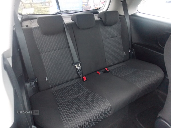 Used Toyota Yaris 2012 for sale - 76486249: Photo 14