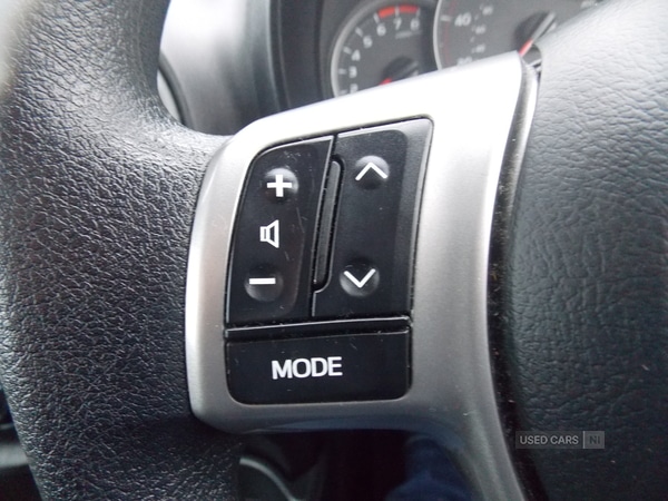 Used Toyota Yaris 2012 for sale - 76486249: Photo 21