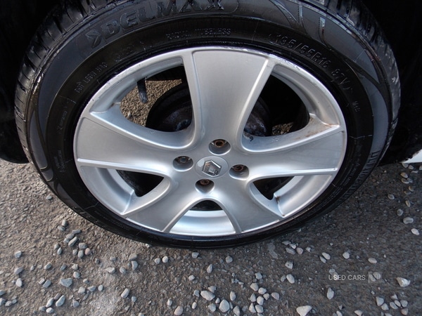 Used Renault Clio 2015 for sale - 76729429: Photo 10