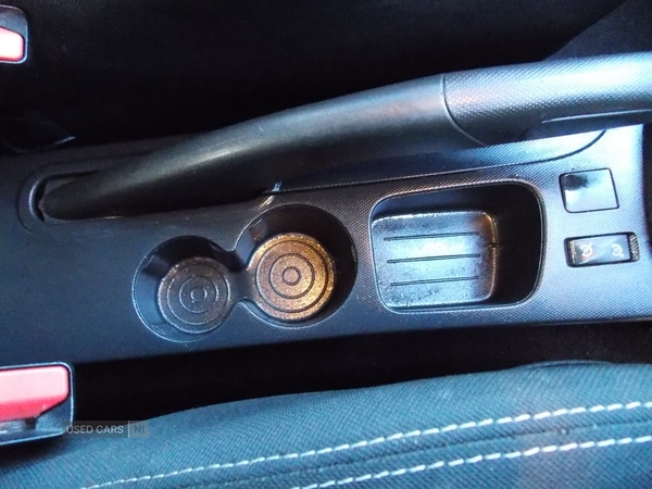 Used Renault Clio 2015 for sale - 76729429: Photo 23