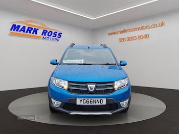 Used Dacia Sandero Stepway 2016 for sale - 77739010: Photo