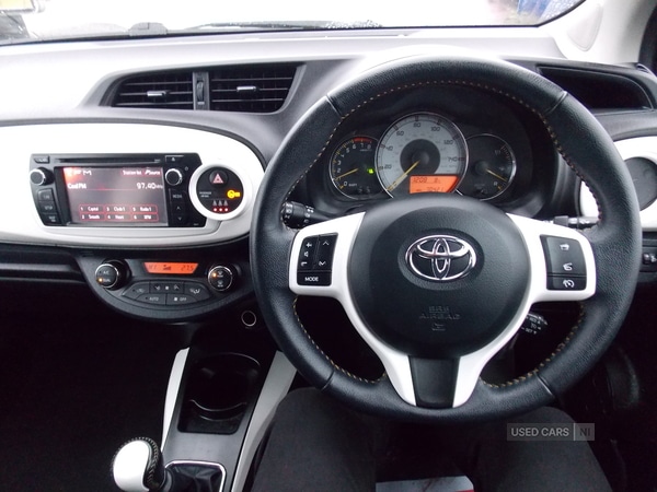 Used Toyota Yaris 2014 for sale - 76702748: Photo 18