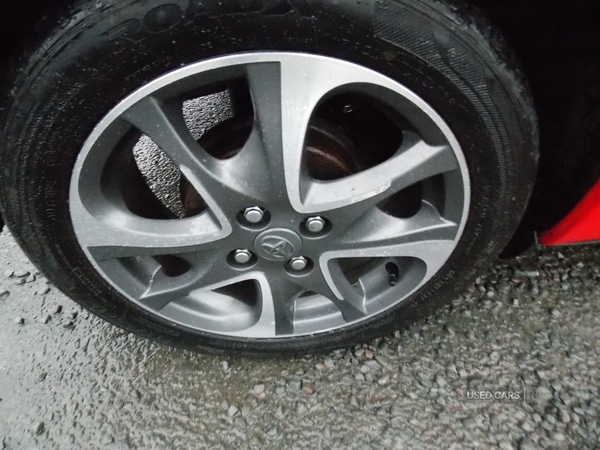 Used Toyota Yaris 2014 for sale - 76702748: Photo 9